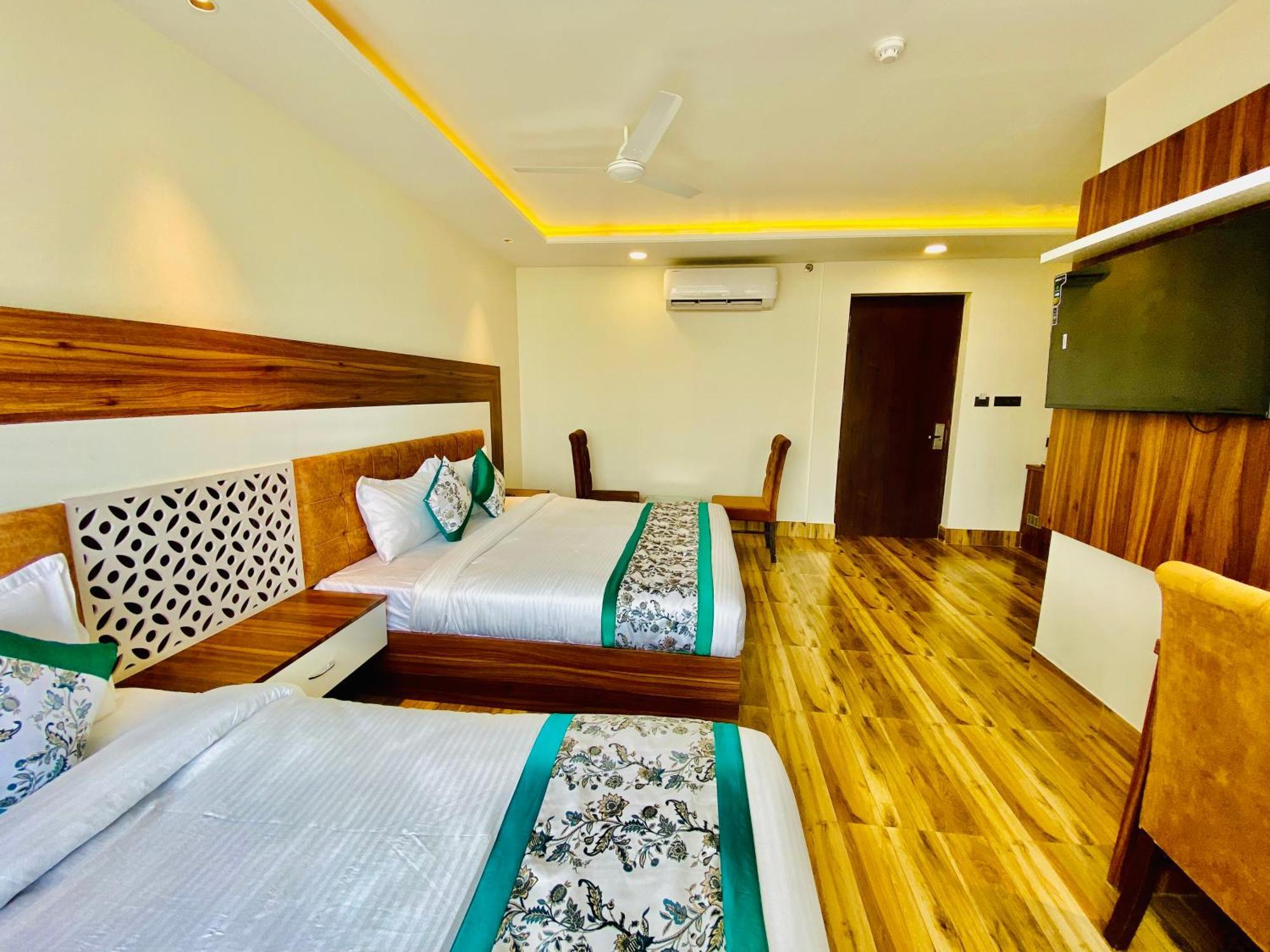 Hotel White House Walking Distance From Golden Temple- With Parking Amritsar Ngoại thất bức ảnh