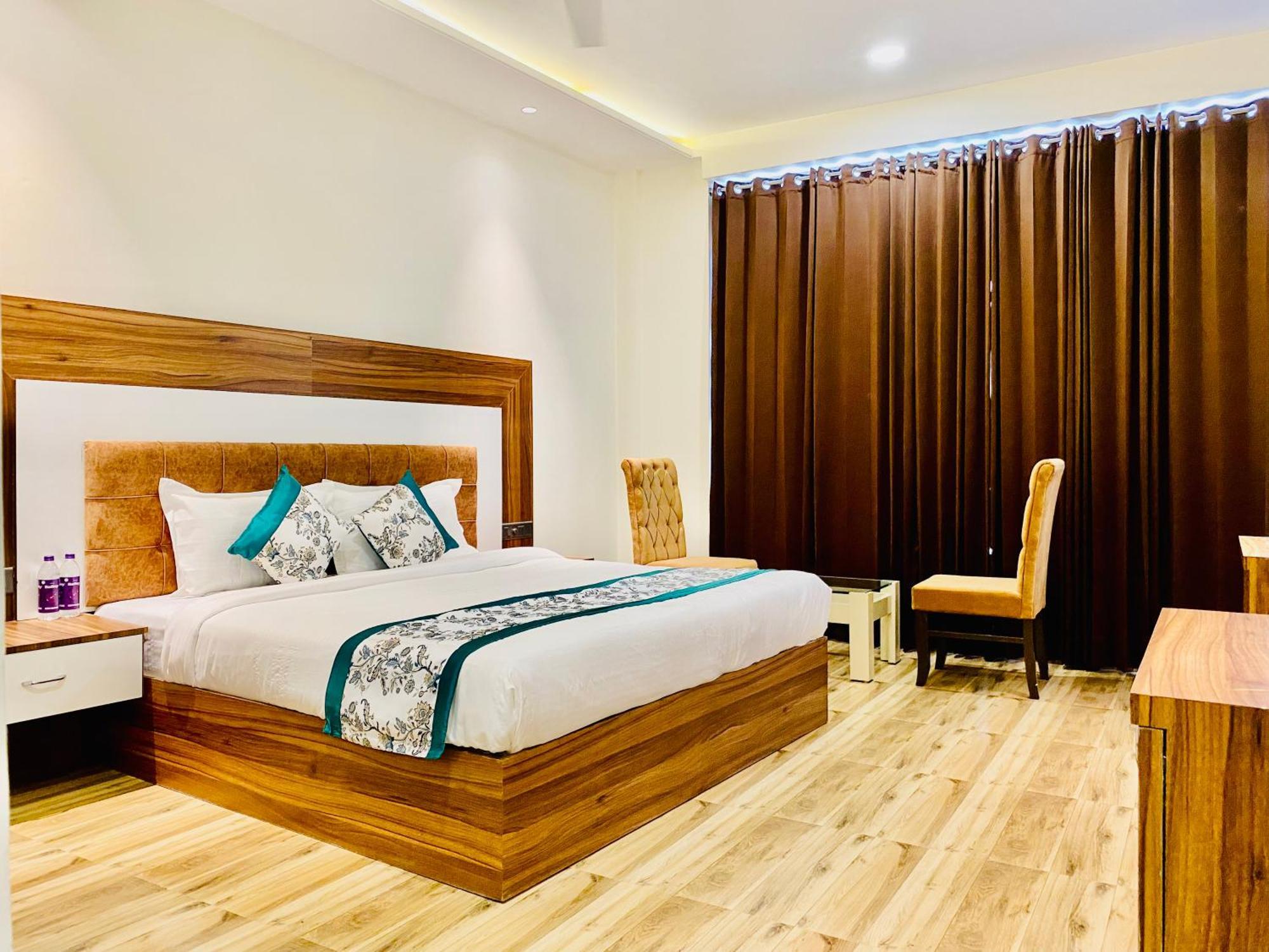 Hotel White House Walking Distance From Golden Temple- With Parking Amritsar Ngoại thất bức ảnh