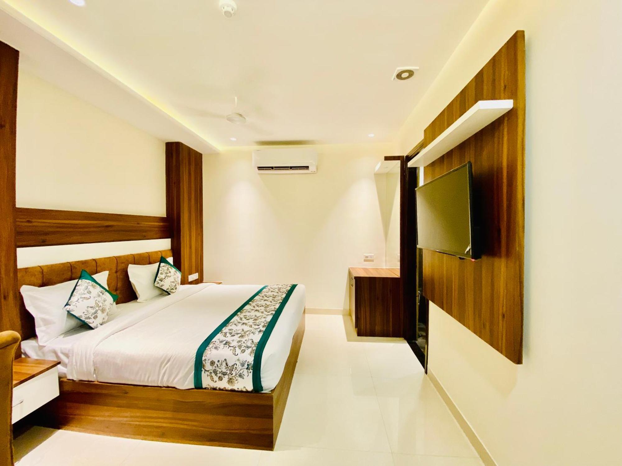 Hotel White House Walking Distance From Golden Temple- With Parking Amritsar Ngoại thất bức ảnh